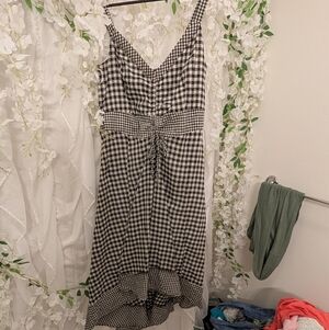 black and white gingham v-neck midi dress